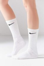 ⁦White Nike Socks⁩ - الصورة ⁦2⁩