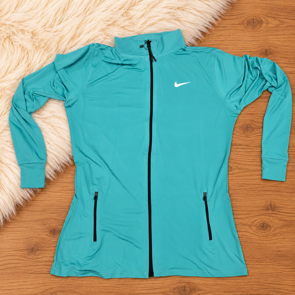 Active Flow Jacket -Ment Green- Zipped Pocket - Image 2